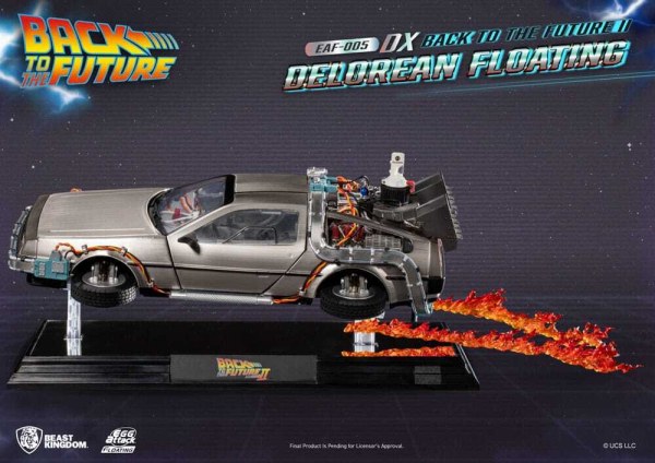 Ritorno al futuro Statuetta Uovo Attacco Galleggiante Ritorno al futuro II DeLorean Versione Deluxe heo EU Esclusiva 20 cm