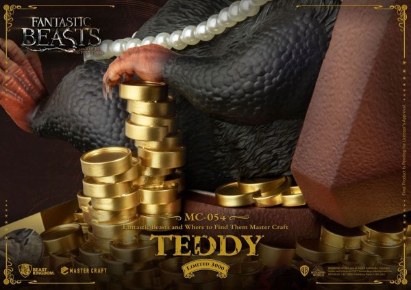 Statuetta di Teddy Master Craft di Animali Fantastici 21 cm