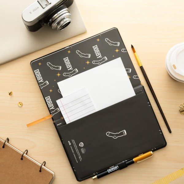 QUADERNO A5 PREMIUM CON PENNA DOBBY - HARRY POTTER