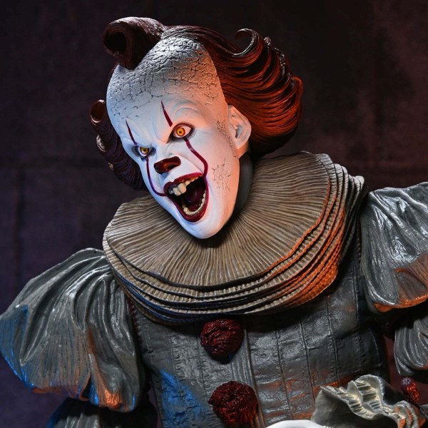 BENVENUTI A DERRY - FIGURA IN SCALA 1/4 - PENNYWISE