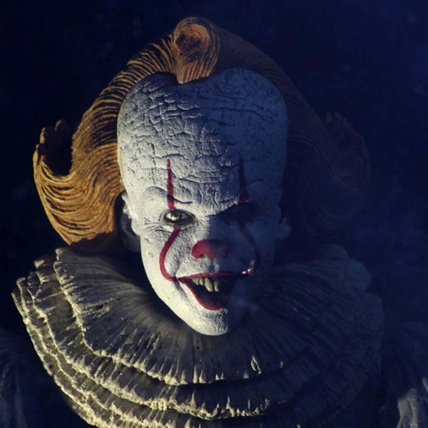 IT CAPITOLO 2 - ACTION FIGURE IN SCALA 7" - ULTIMATE PENNYWISE (FILM DEL 2019)