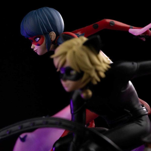 Deluxe Art Scale Lady Bug e Cat Noir 23 cm  firmata - Iron Studios Miraculous
