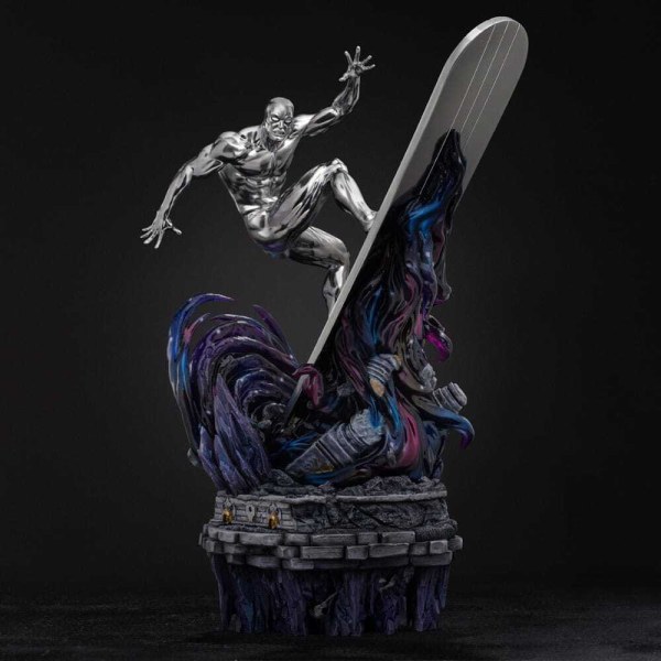 Deluxe Art Scale Diorama di Silver Surfer 36 cm - Marvel Comics Guanto dell'Infinito