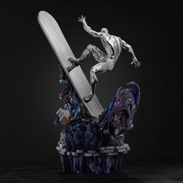 Deluxe Art Scale Diorama di Silver Surfer 36 cm - Marvel Comics Guanto dell'Infinito