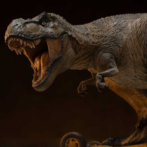 Statuetta Jurassic Park Icons T-Rex Attack 15 cm