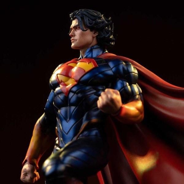 Art Scale Superman Absolute 25 cm - Iron Studios DC Comics
