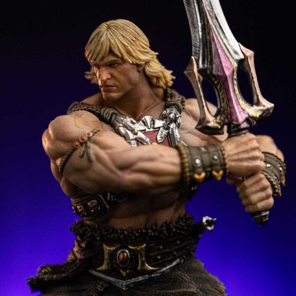Statuetta Maestri dell’Universo 1/10 Art Scale Deluxe He-Man Scatenato 34 cm