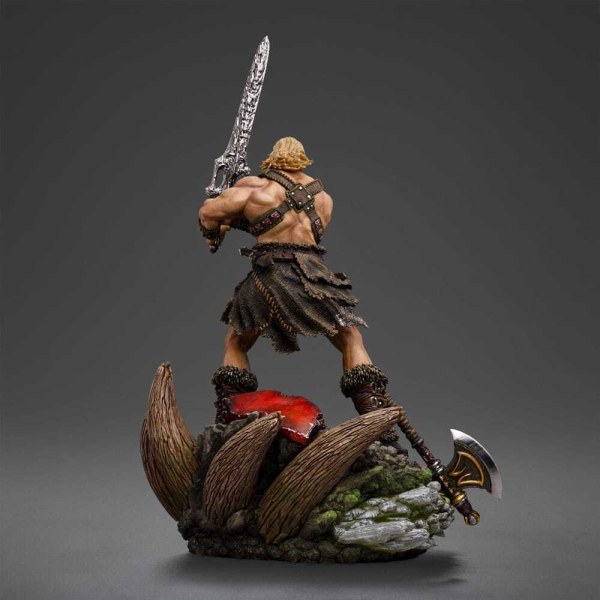 Statuetta Maestri dell’Universo 1/10 Art Scale Deluxe He-Man Scatenato 34 cm