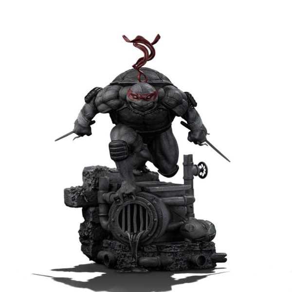 Statuetta Tartarughe Ninja 1/10 Art Scale Raffaello Variante Bianco e Nero 26 cm