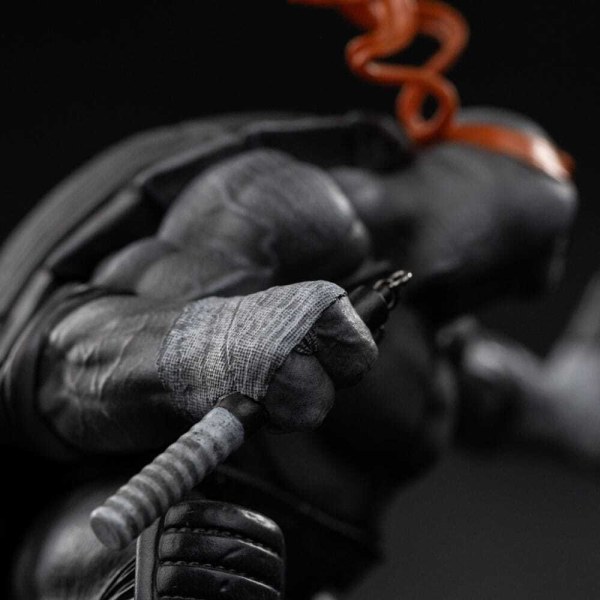 Statuetta Tartarughe Ninja 1/10 Art Scale Michelangelo Variante Bianco e Nero 26 cm