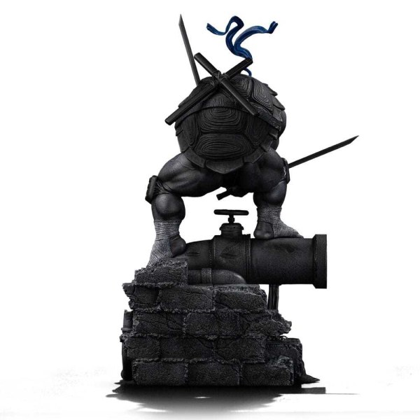 Statuetta Tartarughe Ninja 1/10 Art Scale Leonardo Variante Bianco e Nero 26 cm