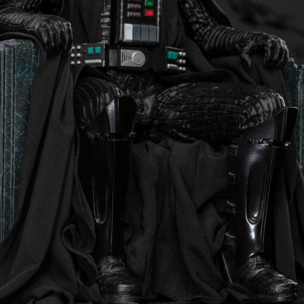 Statuetta Star Wars 1/10 Art Scale Darth Vader sul Trono 18 cm