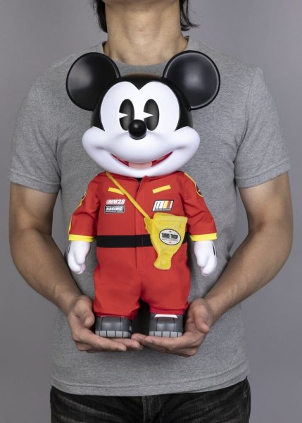Vinile Salvadanaio SYAKING-BANG!! Figurina Funzionale Auto da Corsa Mickey 48 cm - Disney Mickey and Friends