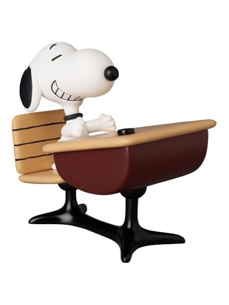 mini figurina Medicom UDF serie 18 Snoopy con scrivania 9 cm - Peanuts
