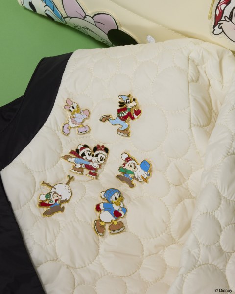 Spilla Misteriosa Topolino & Amici Attività Invernali - Disney Loungefly