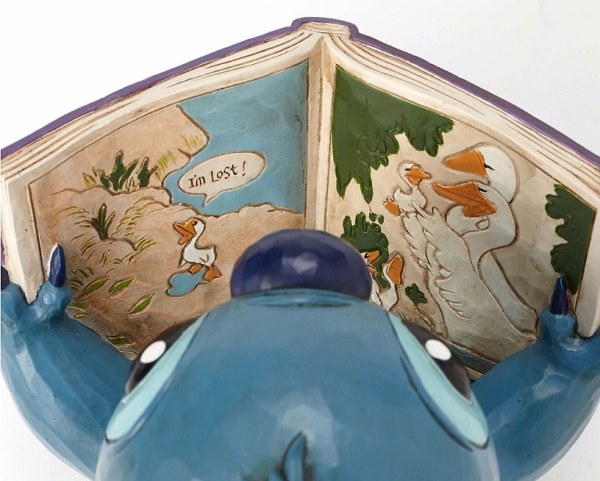 STITCH CON LO STORYBOOK DISNEY TRADITIONS JIM SHORE