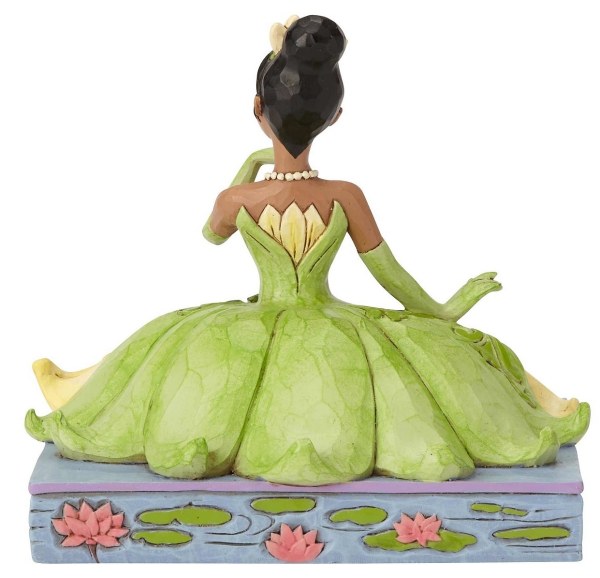 TIANA IN POSA DISNEY TRADITIONS
