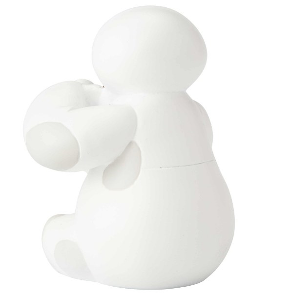 BAYMAX ACCAREZZA UN GATTO DISNEY SHOWCASE