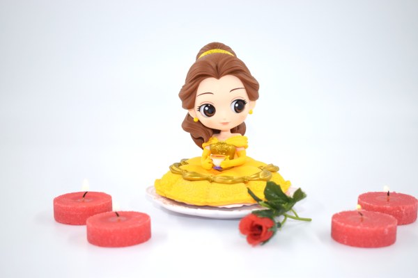 BELLE SEDUTA - DISNEY Q POSKET