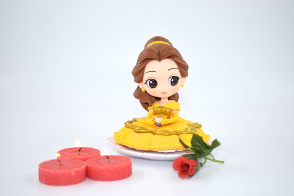 BELLE SEDUTA - DISNEY Q POSKET