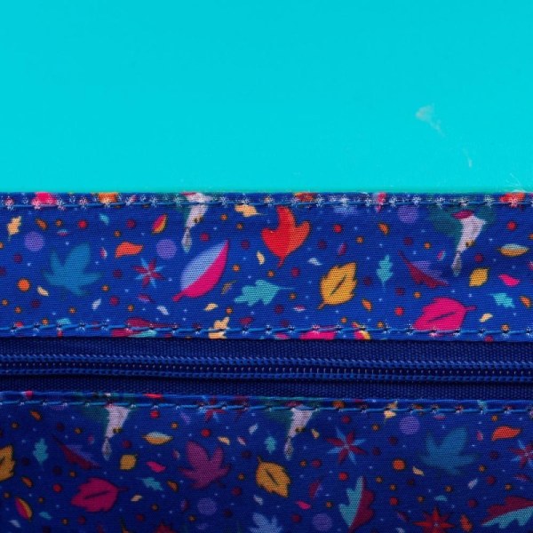 BORSA A TRACOLLA POCAHONTAS JUST AROUND THE RIVER BEND - DISNEY LOUNGEFLY