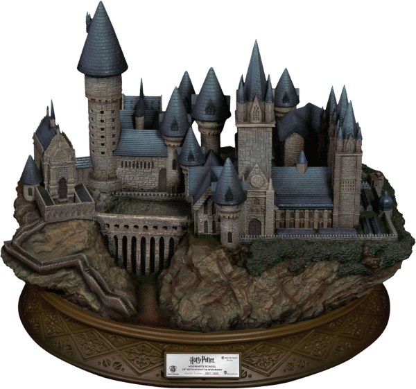 Scuola di Magia e Stregoneria di HOGWARTS 32 cm EDIZIONE LIMITATA - HARRY POTTER MASTERCRAFT