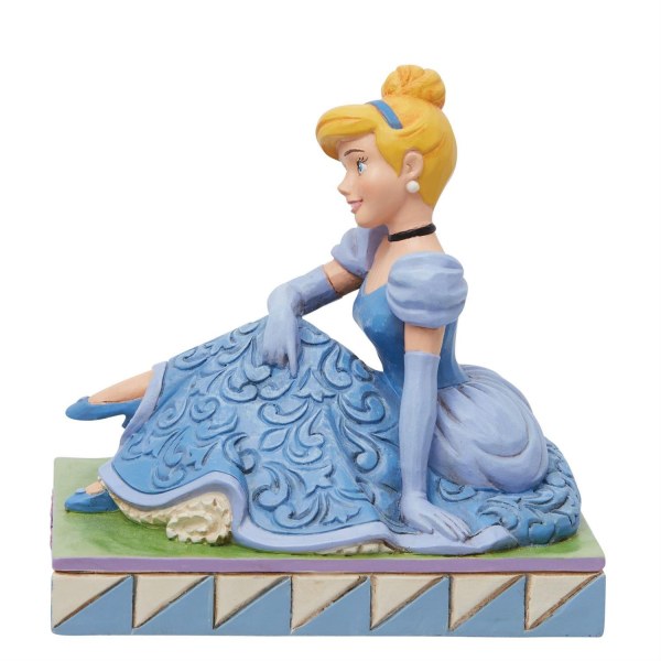 CENENTEROLA PERSONALITY POSE - DISNEY TRADITIONS