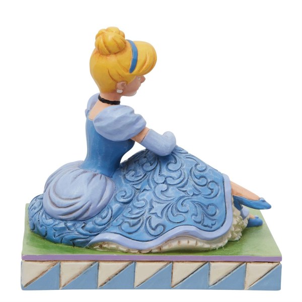 CENENTEROLA PERSONALITY POSE - DISNEY TRADITIONS