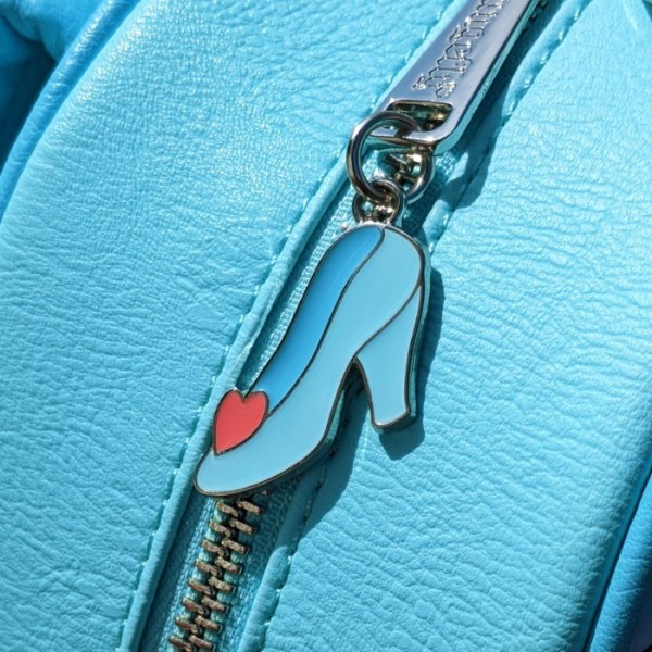 MINI ZAINO VITRATA CENENEROLA - DISNEY LOUNGEFLY