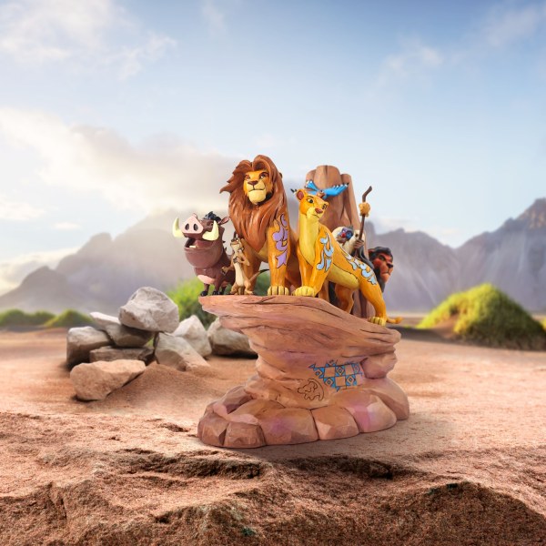 RE LEON CARVED IN STONE - DISNEY TRADITIONS