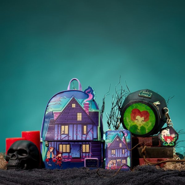 MINI ZAINO HOCUS POCUS SANDERSON SISTERS HOUSE GLOW - DISNEY LOUNGEFLY