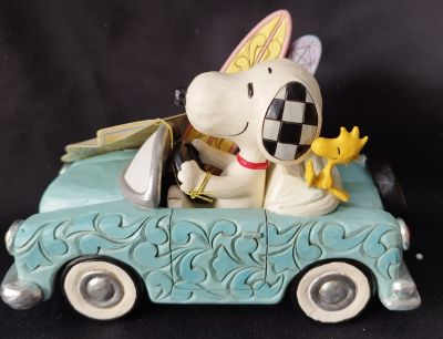 Snoopy e Woodstock in auto surf - Peanuts